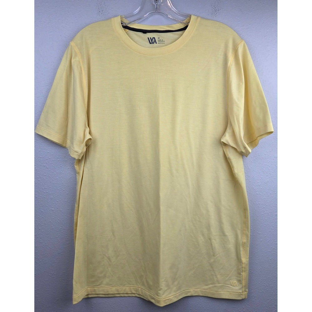 VRST Tech Performance Tee Mens Medium Bright Yellow Short Sleeve T-Shirt‎